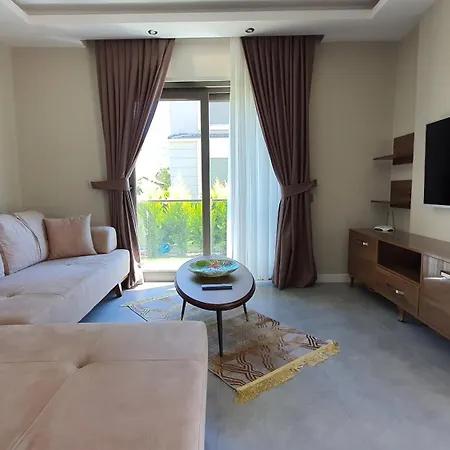 Villa Carmen-2 *
